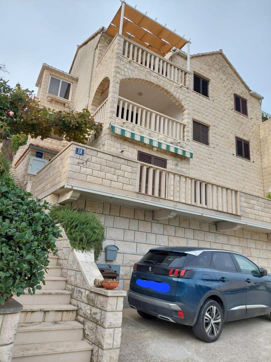 Apartments Pavao Postira Εξωτερικό φωτογραφία