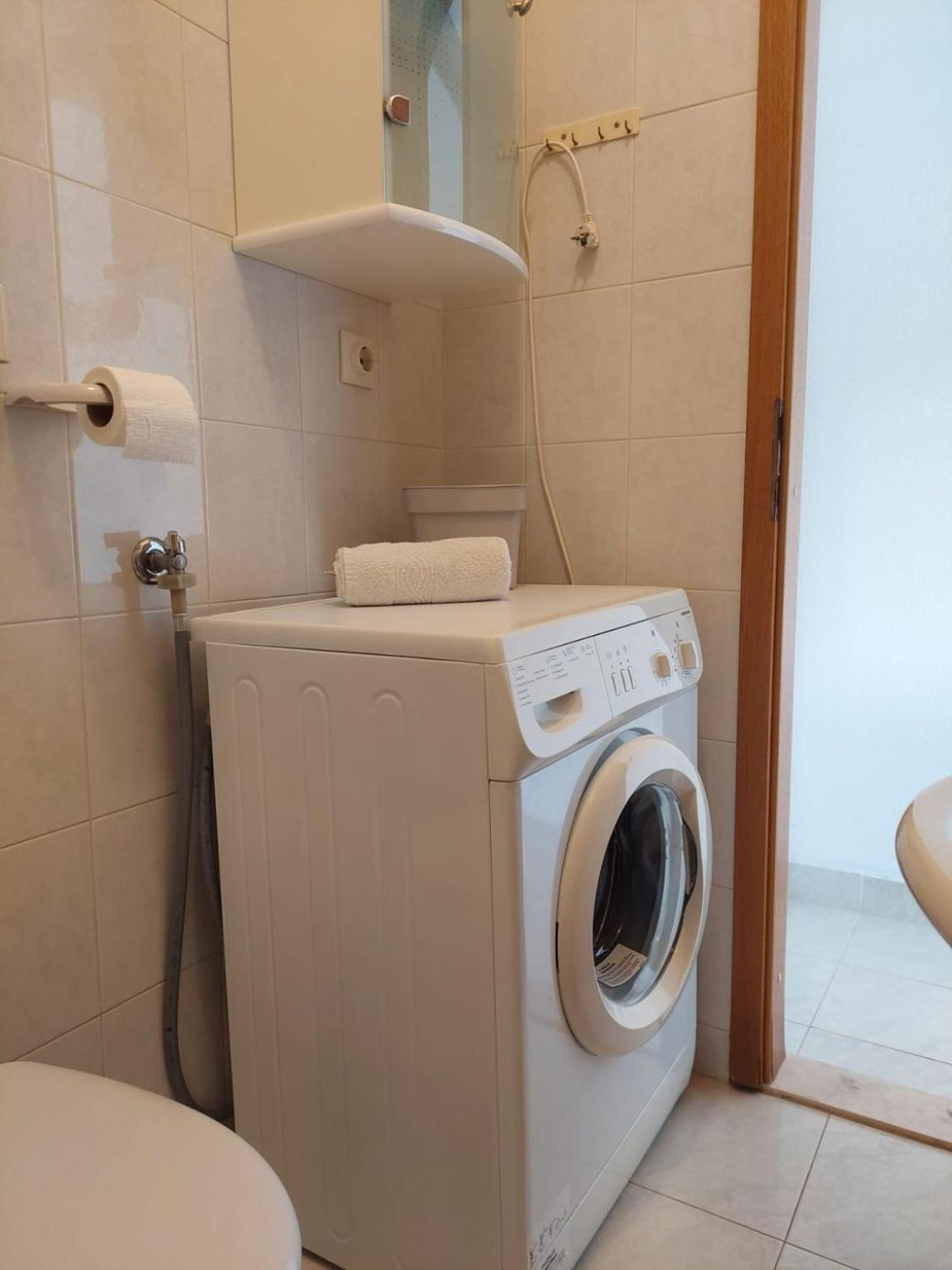 Apartments Pavao Postira Εξωτερικό φωτογραφία