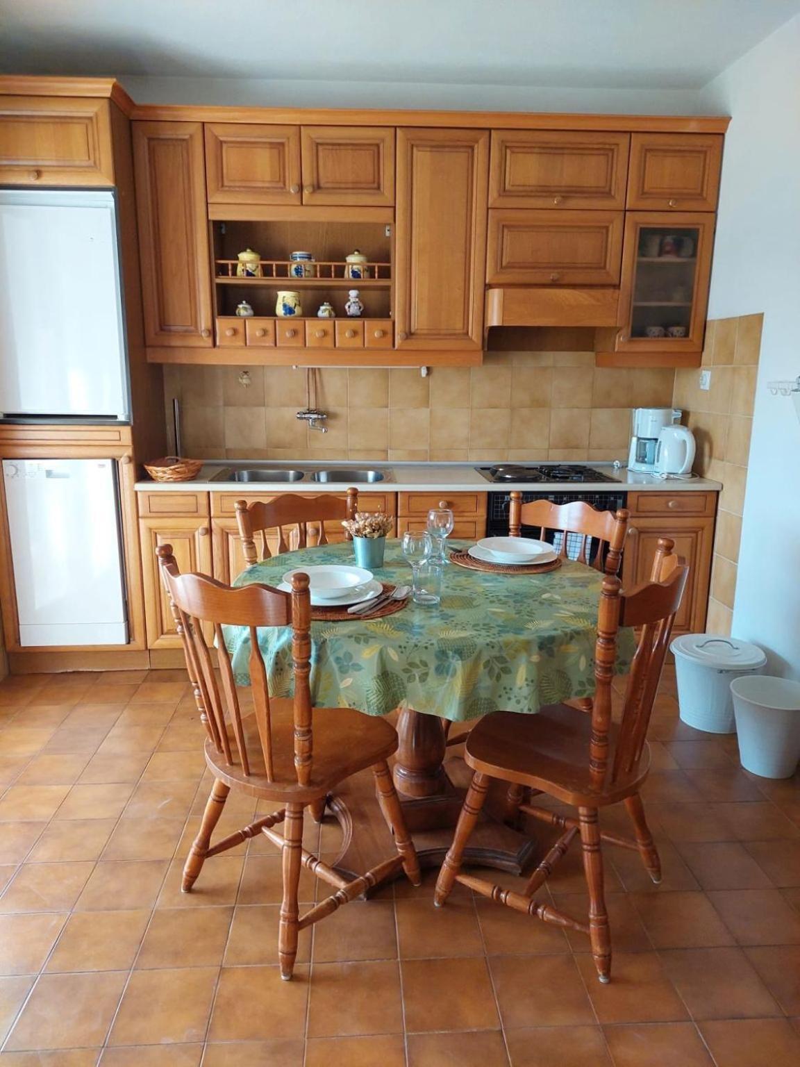 Apartments Pavao Postira Εξωτερικό φωτογραφία